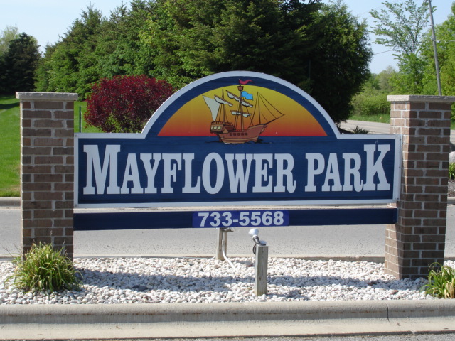 Mayflower Park Apartments - Grand Chute | Bieck Management